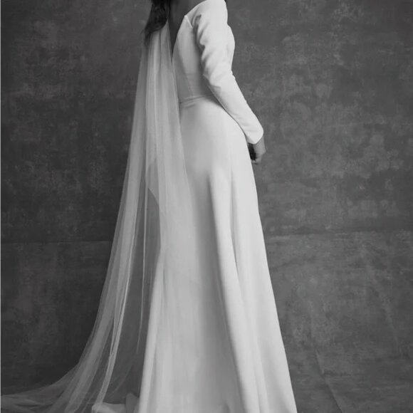 Sarah Seven Blanca Veil - Picture 2 of 4